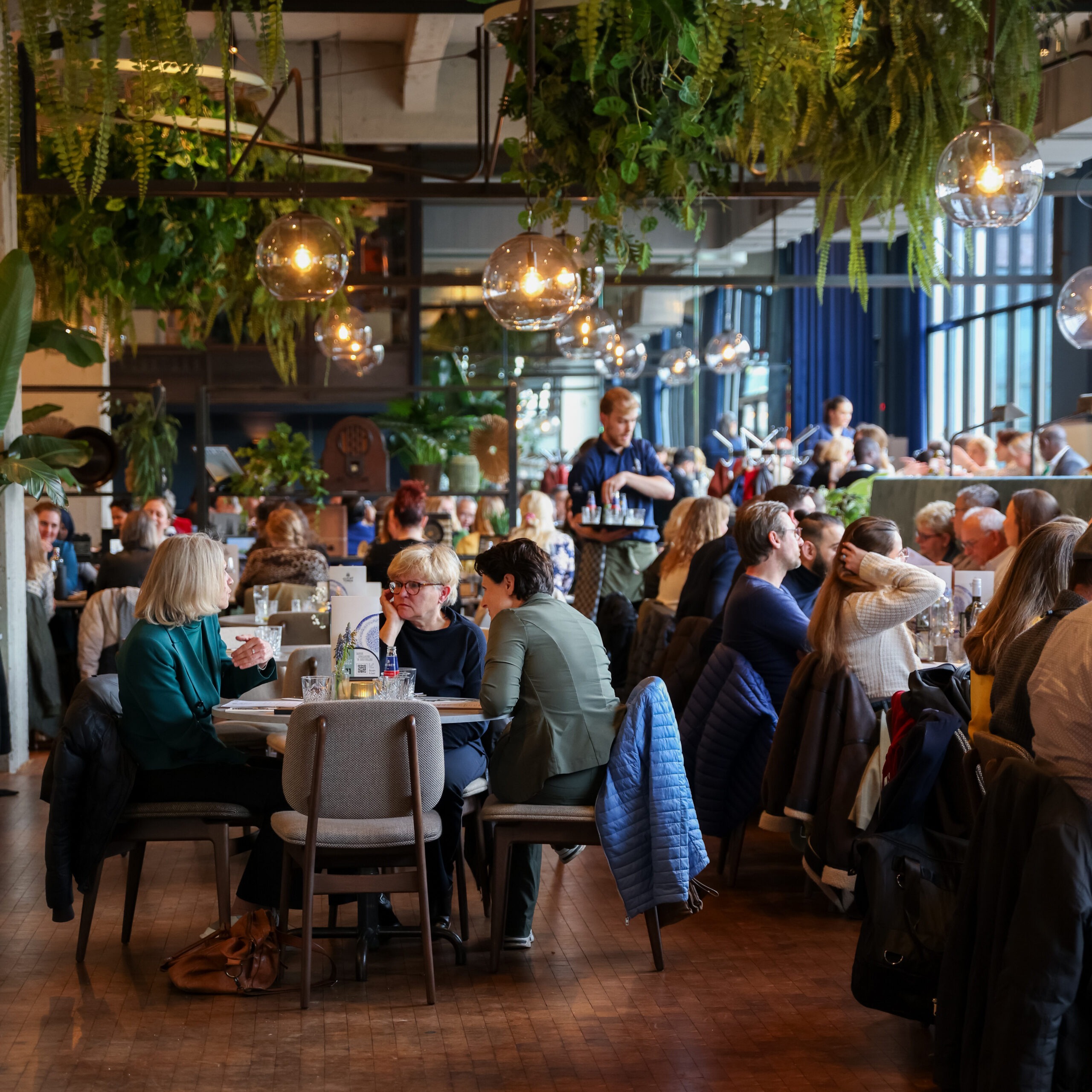 restaurant-lunchtijd-lichttoren